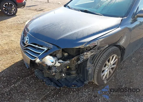 2011 Toyota Camry Xle V6 z USA, uszkodzony, nr VIN 4T1BK3EK8BU118979